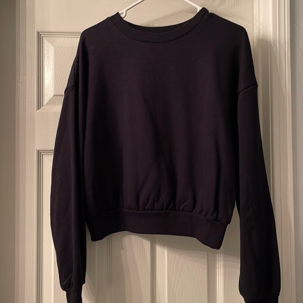 Wild fable crop black sweater XL NWT